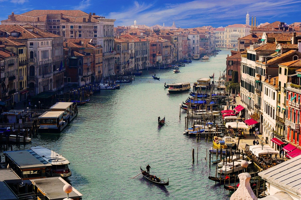Explore the Venice of the East